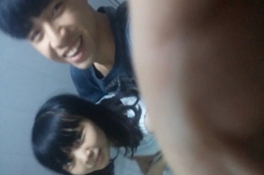 Bướm non ôm chặt sướng nhưng cứt hơi bị rát